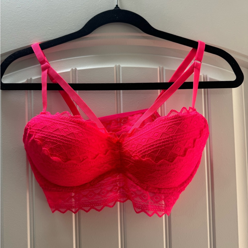 Victoria’s Secret PINK bralette- medium